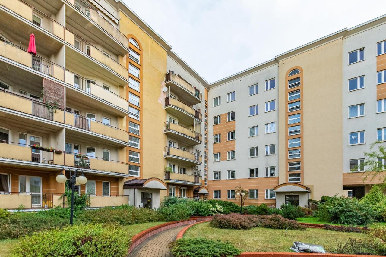 Bluszczanska 74 By Homeprime Varsóvia Exterior foto